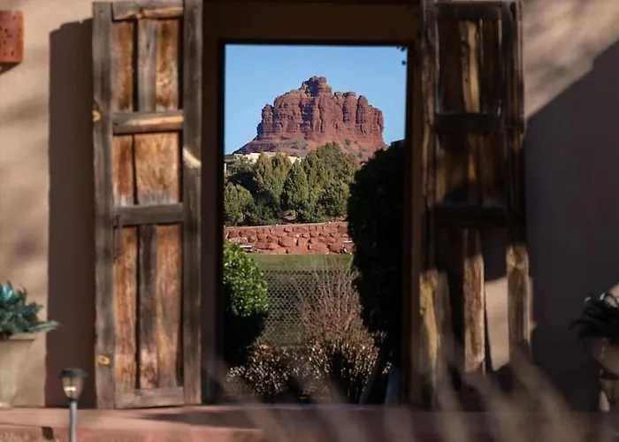 Adobe Hacienda - Anasazi Apartment