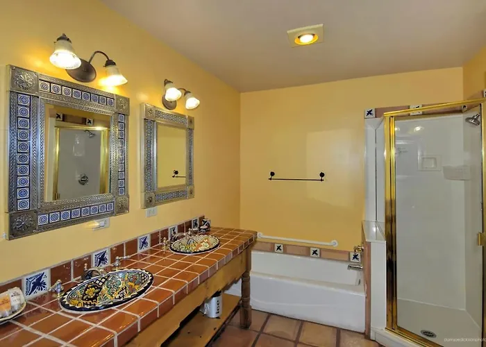 Adobe Hacienda - Anasazi Apartment *